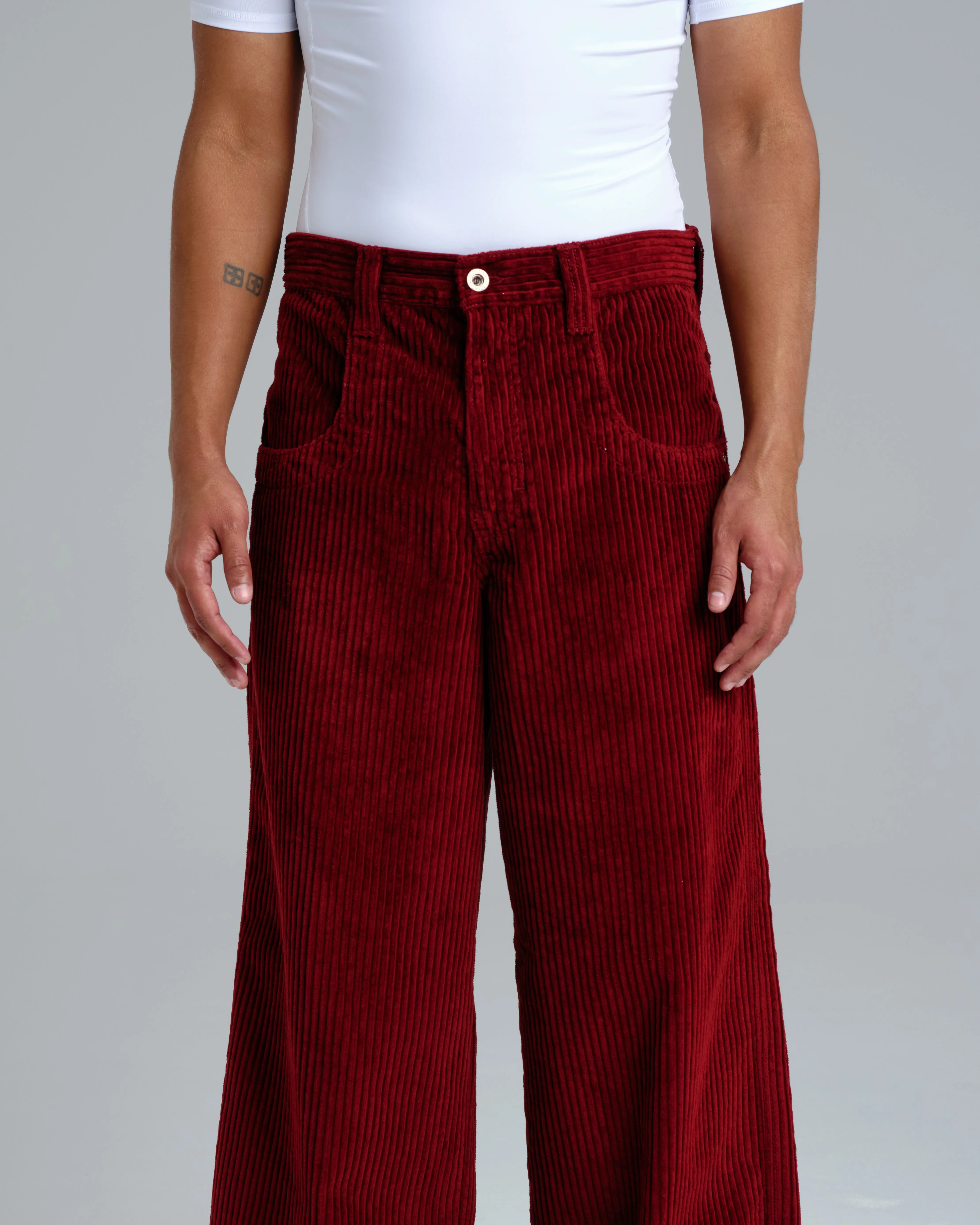 101 Twin Cannon. 26. 4 Wale Corduroy. Burgundy.