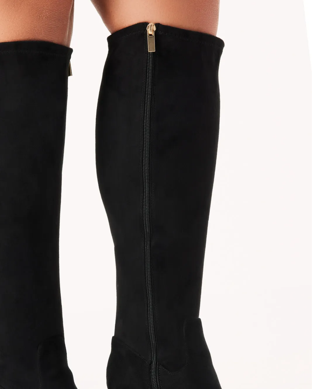 FREDDY EXTENDED CURVE - BLACK SUEDE