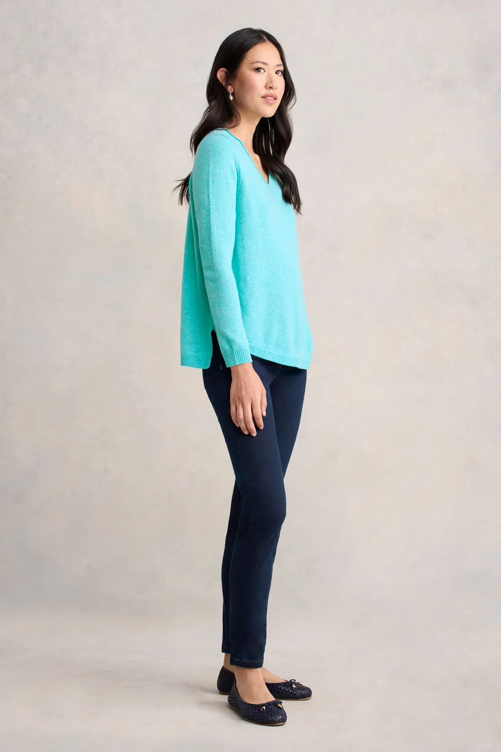 Merino V-Neck Jumper - Turquoise