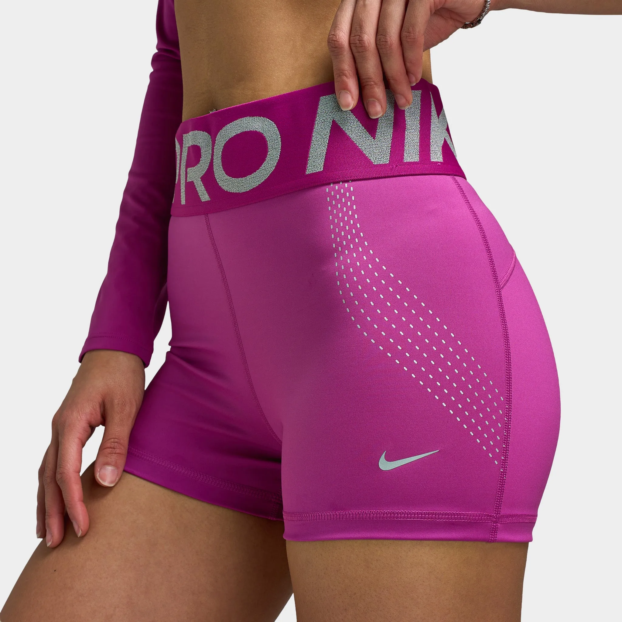 Nike Pro Sculpt Women's Dri-FIT 3" High-Rise Shorts / Pink