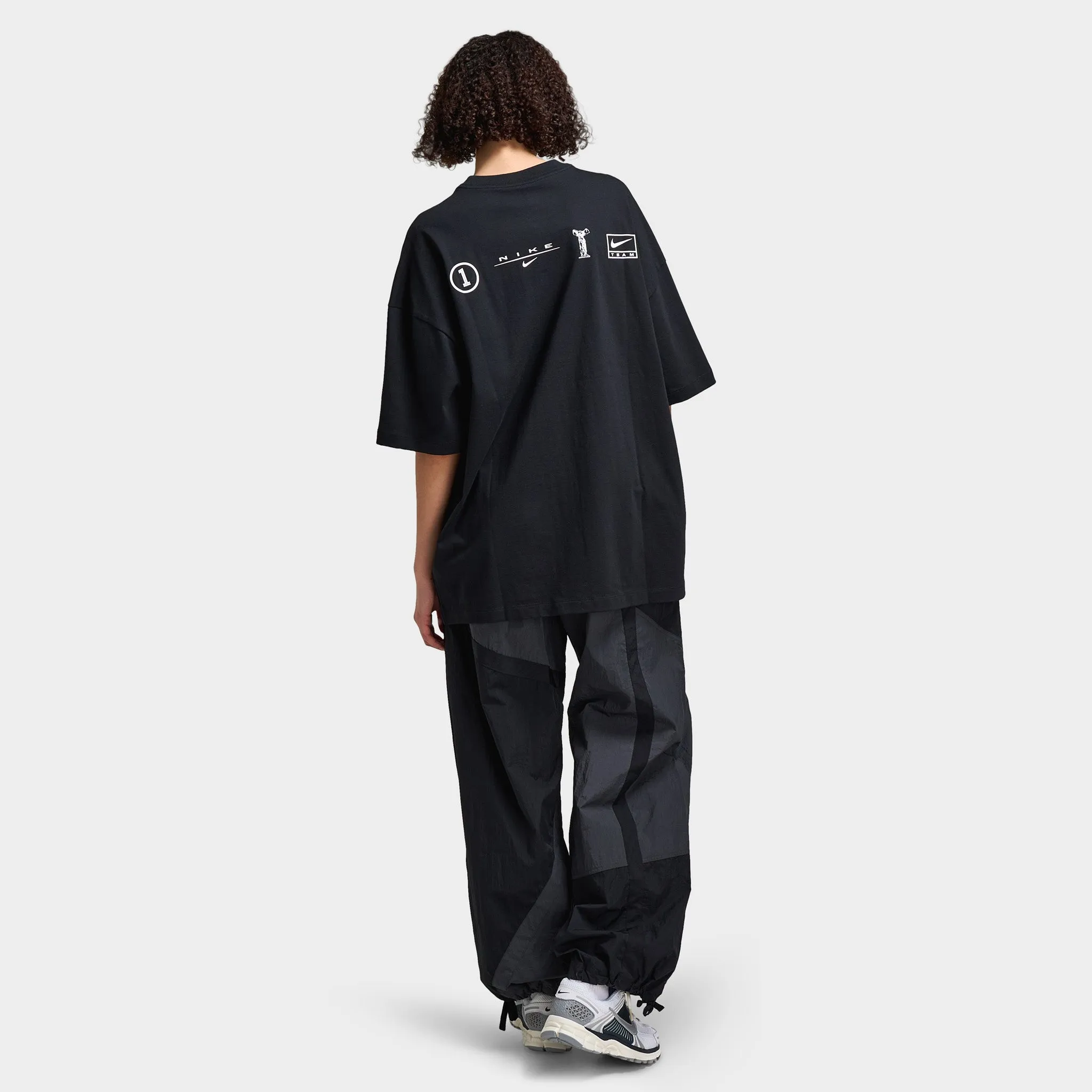 Nike Sportswear Women's Oversized Dance Graphic T-Shirt / Black