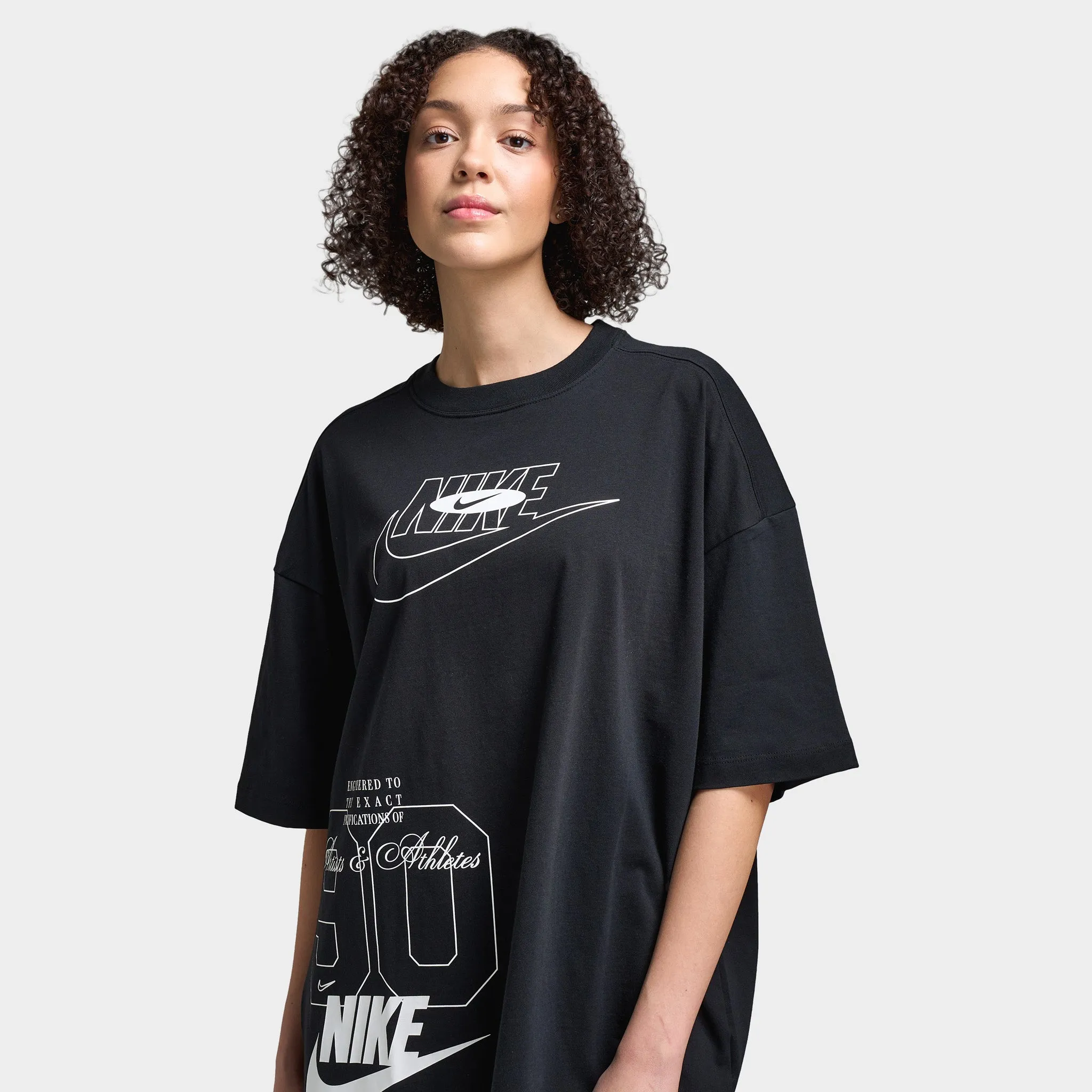 Nike Sportswear Women's Oversized Dance Graphic T-Shirt / Black