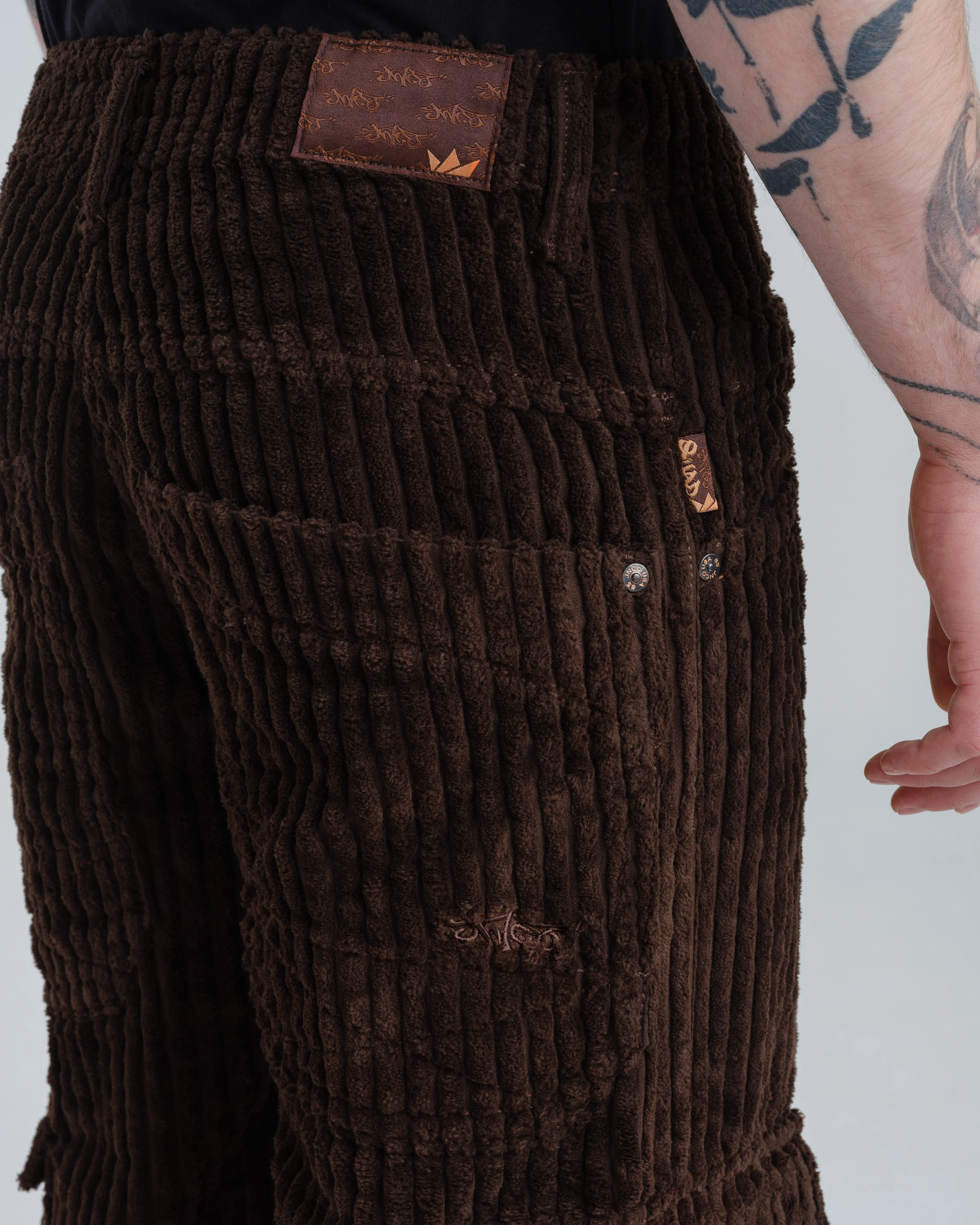 Quad Cargo. 23. 2 Wale Corduroy. Java Brown.
