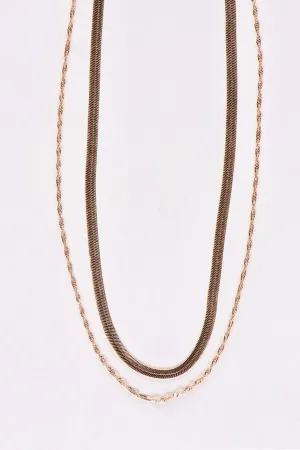 Shine On Label Serpent Necklace Set Gold
