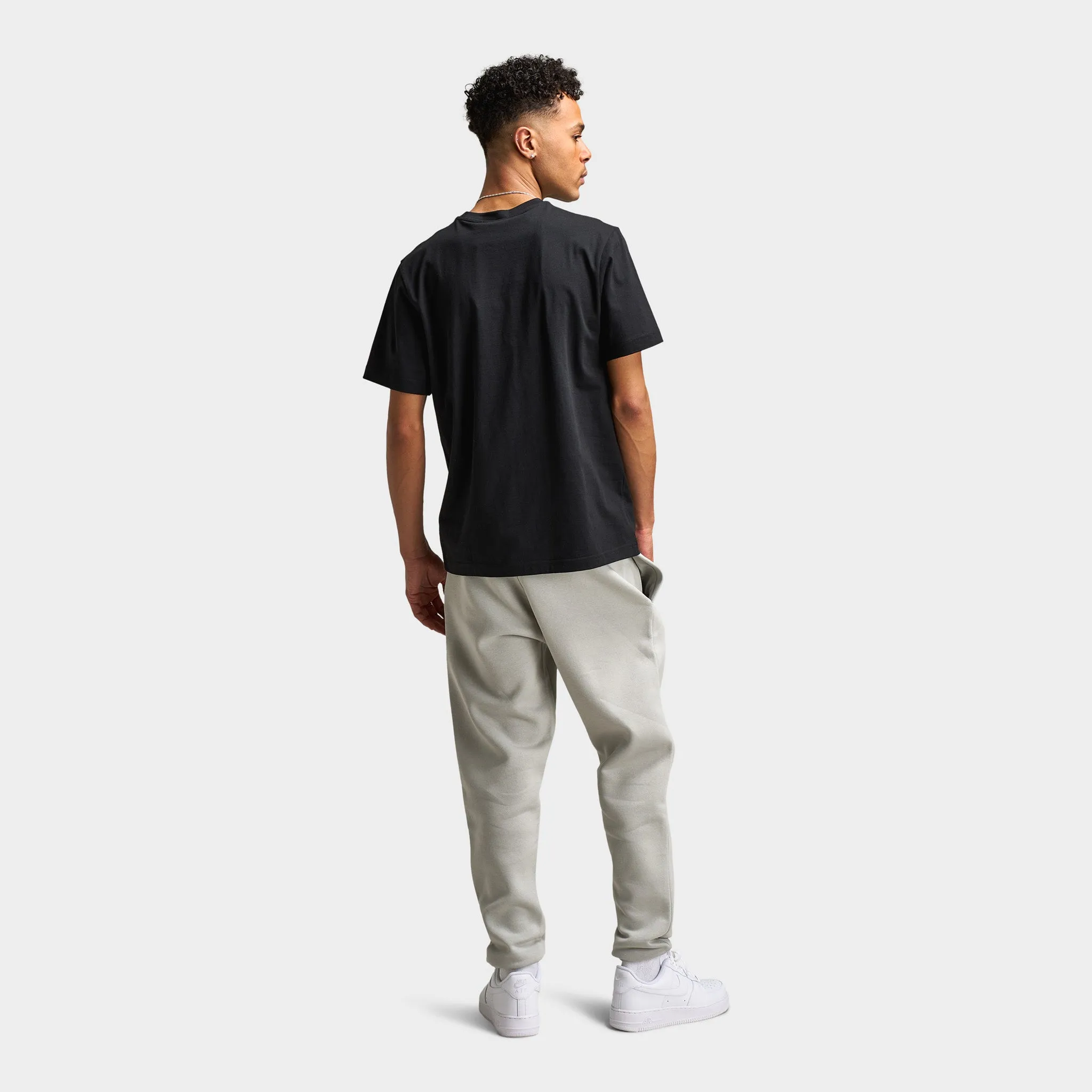 Sonneti Hare Graphic T-Shirt / Black