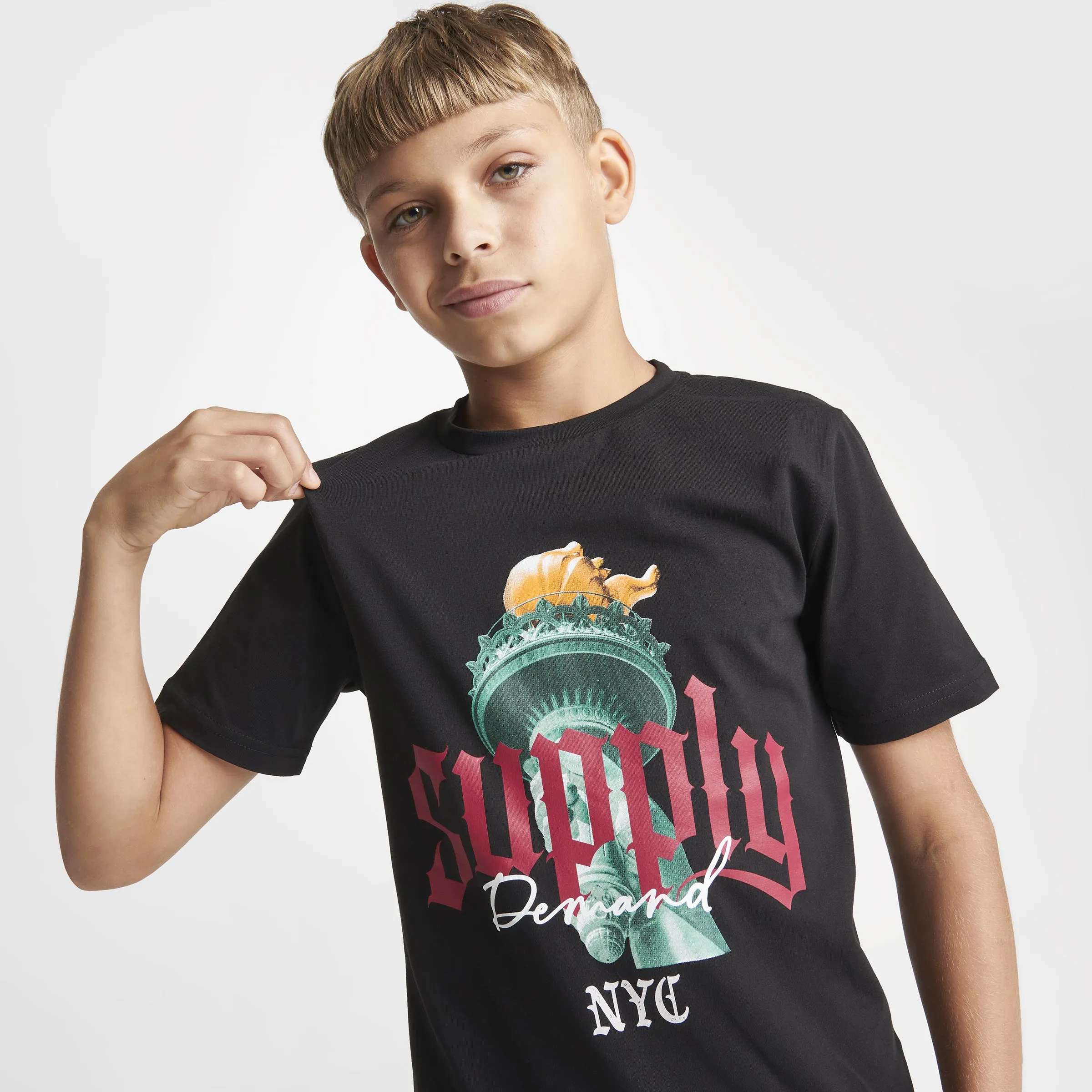 Supply & Demand Junior Boys' Torch T-shirt / Black