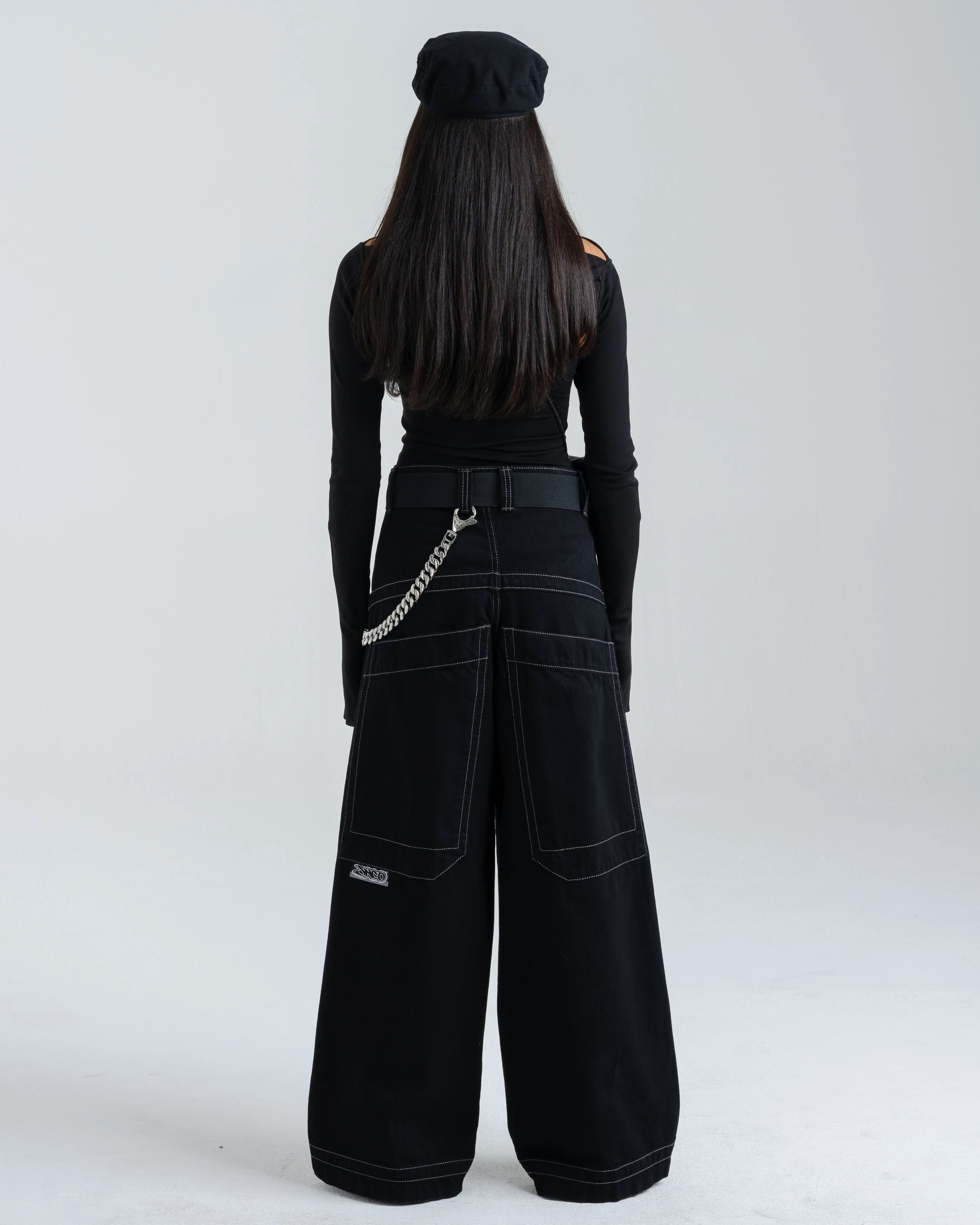 W Rollin'. 26. Jet Black.