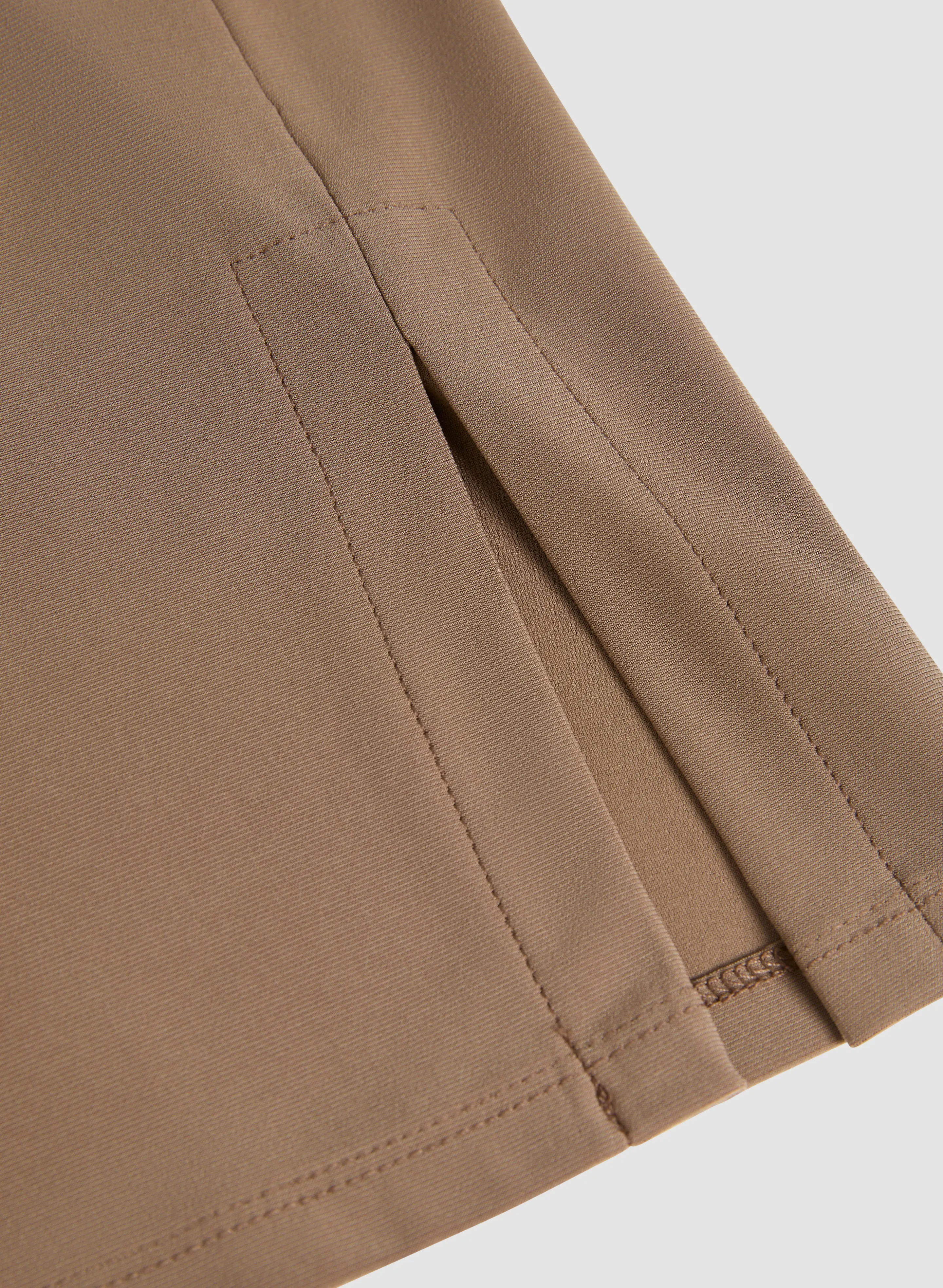 Wide Leg Pull-On Capris